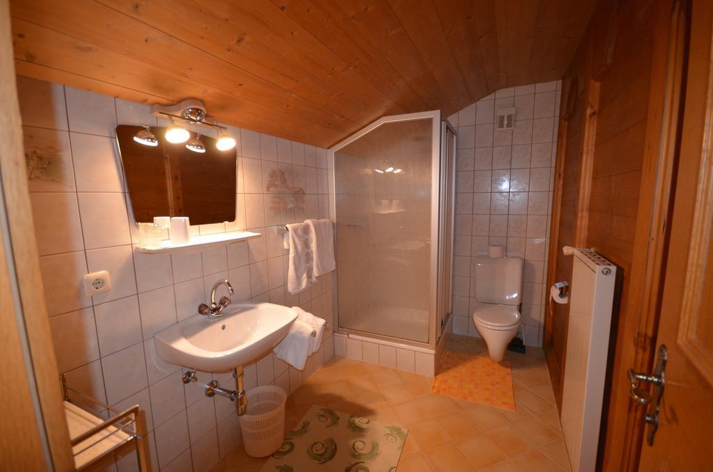Gaestehaus Friedl Kirchberg in Tirol Værelse billede