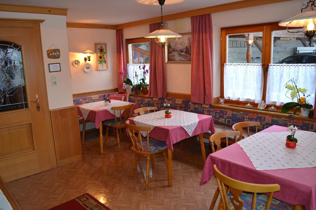 Gaestehaus Friedl Kirchberg in Tirol Værelse billede